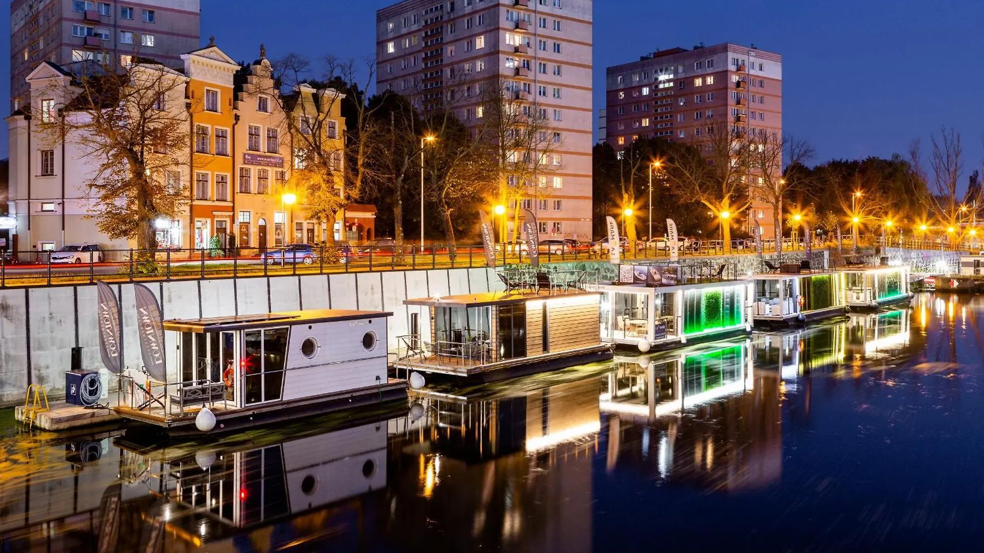 Domy Na Wodzie - La Mare Motlava Houseboats With Sauna By Downtown Apartments Gdansk 0*,  Poland
