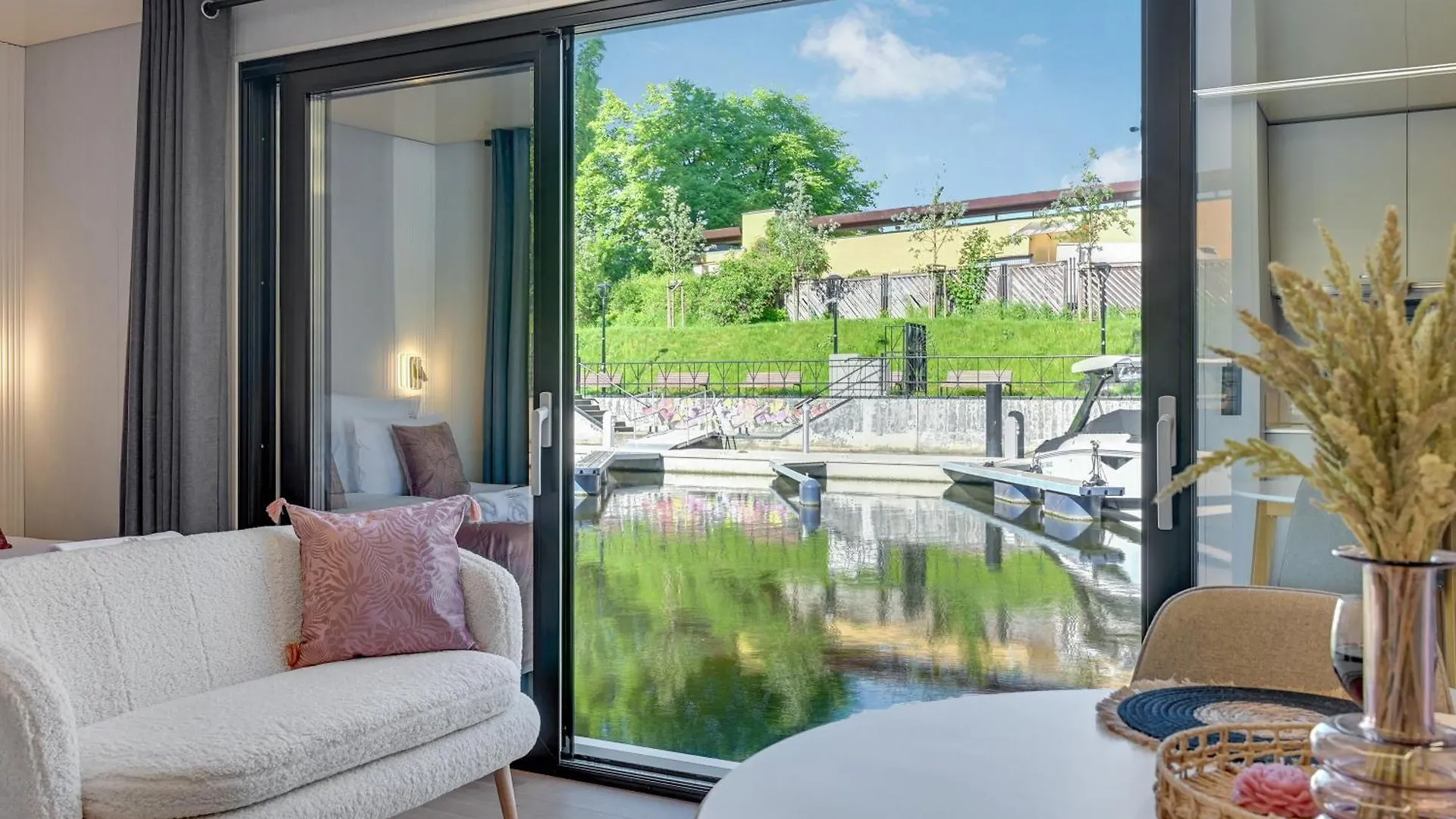 Domy Na Wodzie - La Mare Motlava Houseboats With Sauna By Downtown Apartments Gdansk
