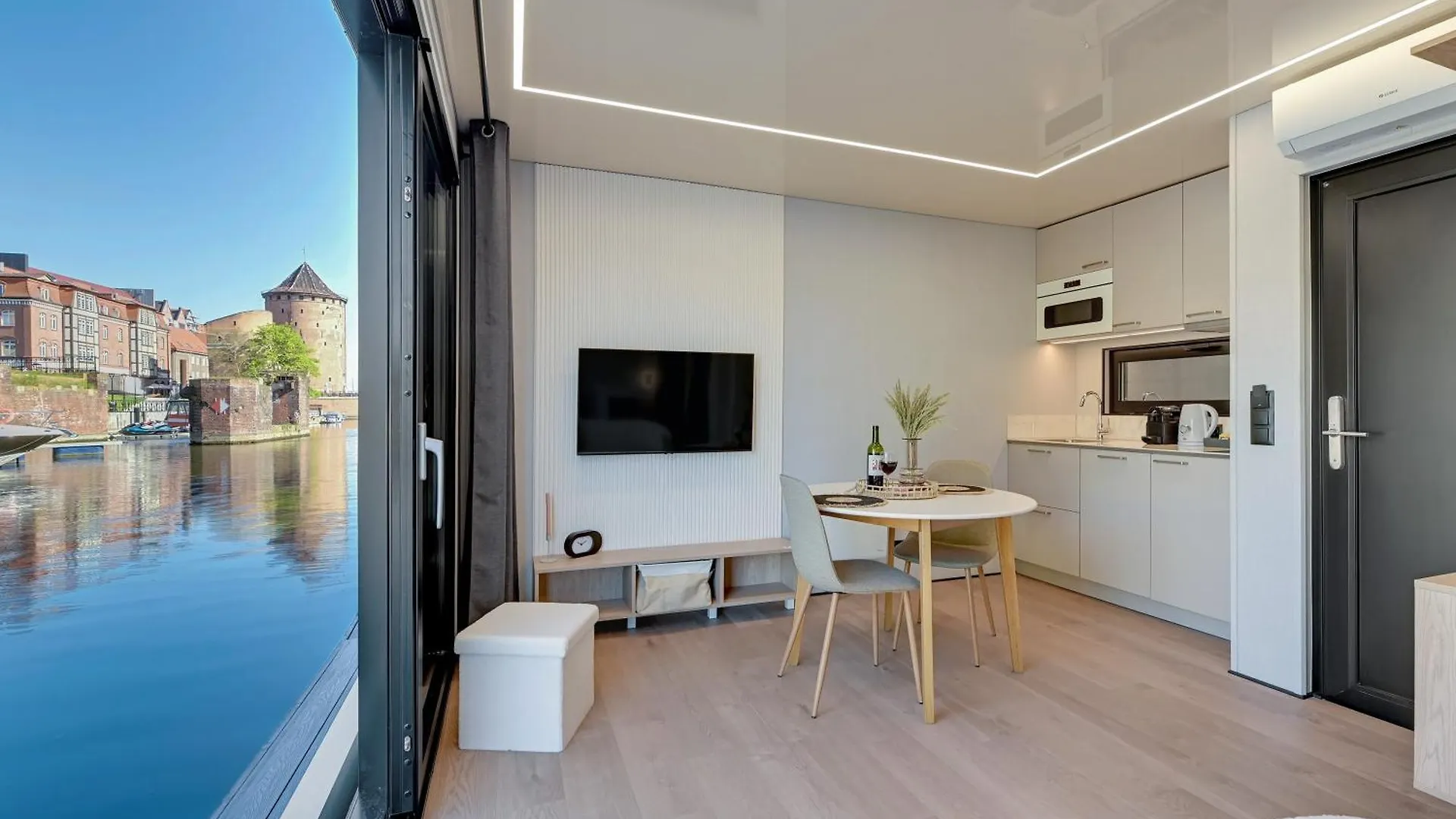 Domy Na Wodzie - La Mare Motlava Houseboats With Sauna By Downtown Apartments Gdansk
