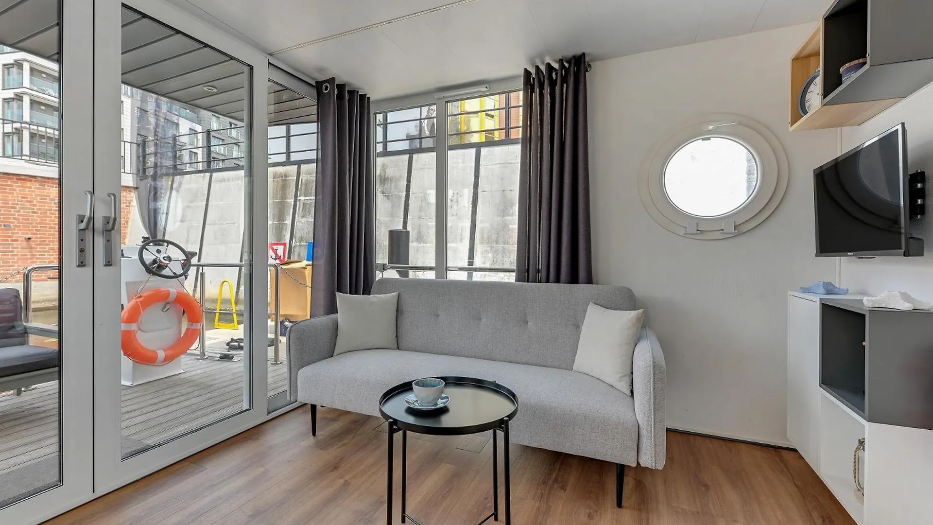 Domy Na Wodzie - La Mare Motlava Houseboats By Downtown Apartments Gdańsk