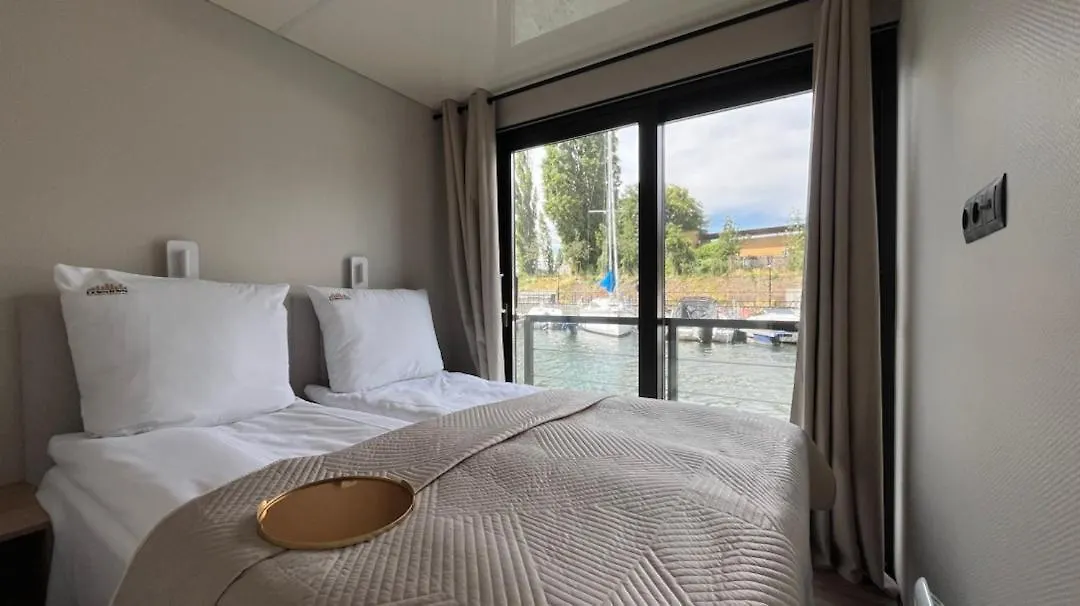 Domy Na Wodzie - La Mare Motlava Houseboats By Downtown Apartments Gdansk